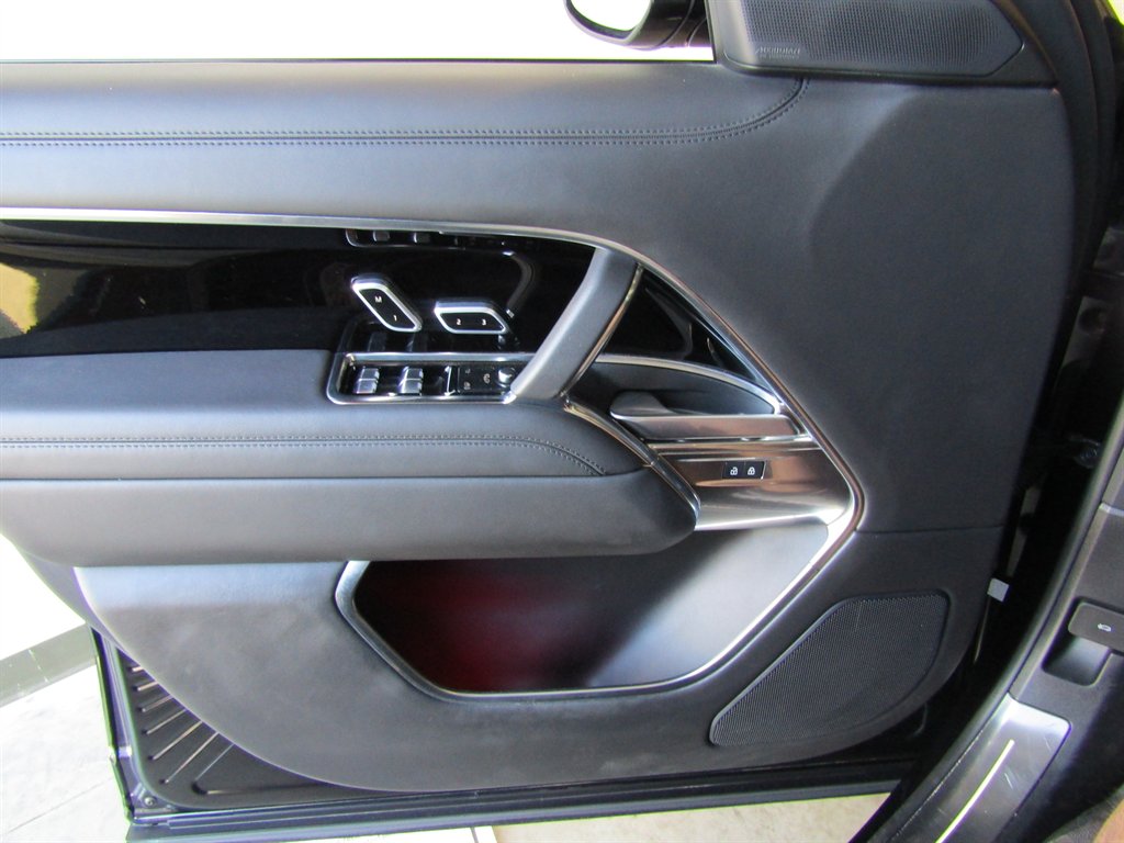 2023 Land Rover Range Rover Autobiography - Photo 17