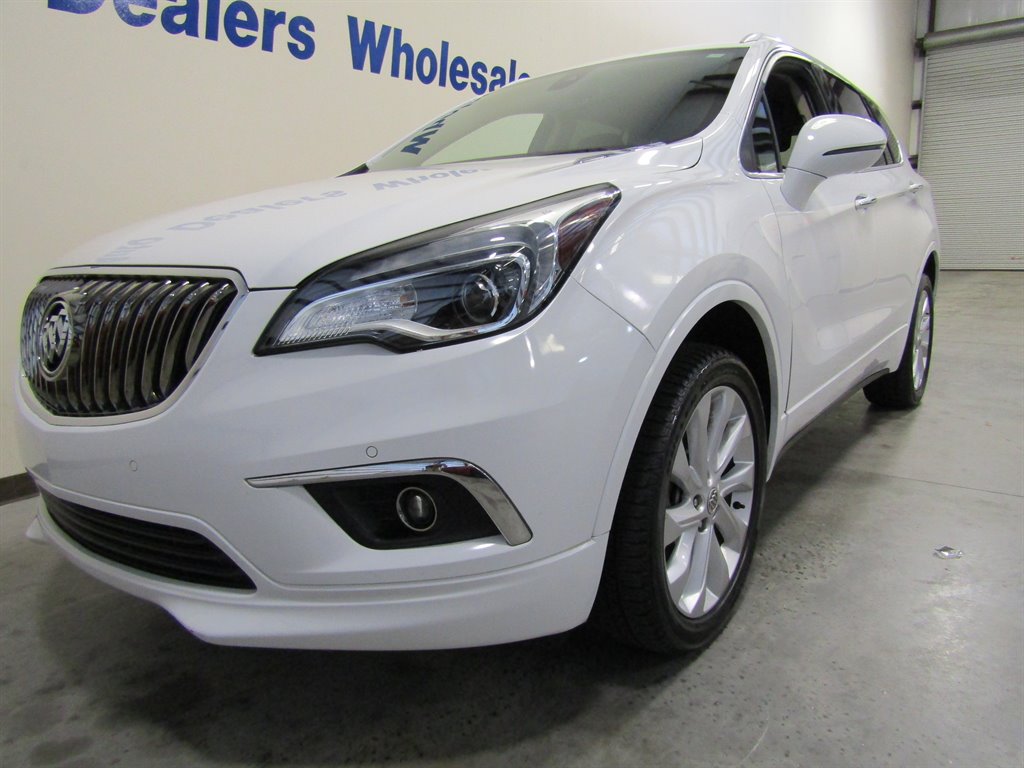 2018 Buick Envision Premium I photo 2