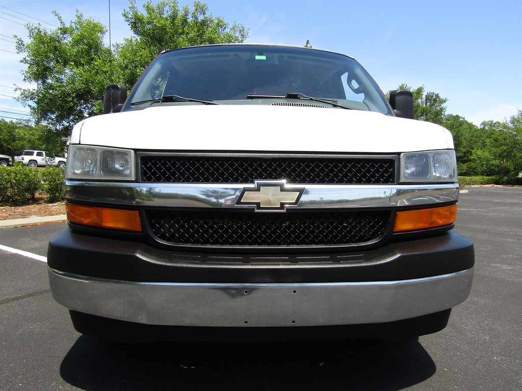 2019 Chevrolet Express Cargo Work Van - Photo 8