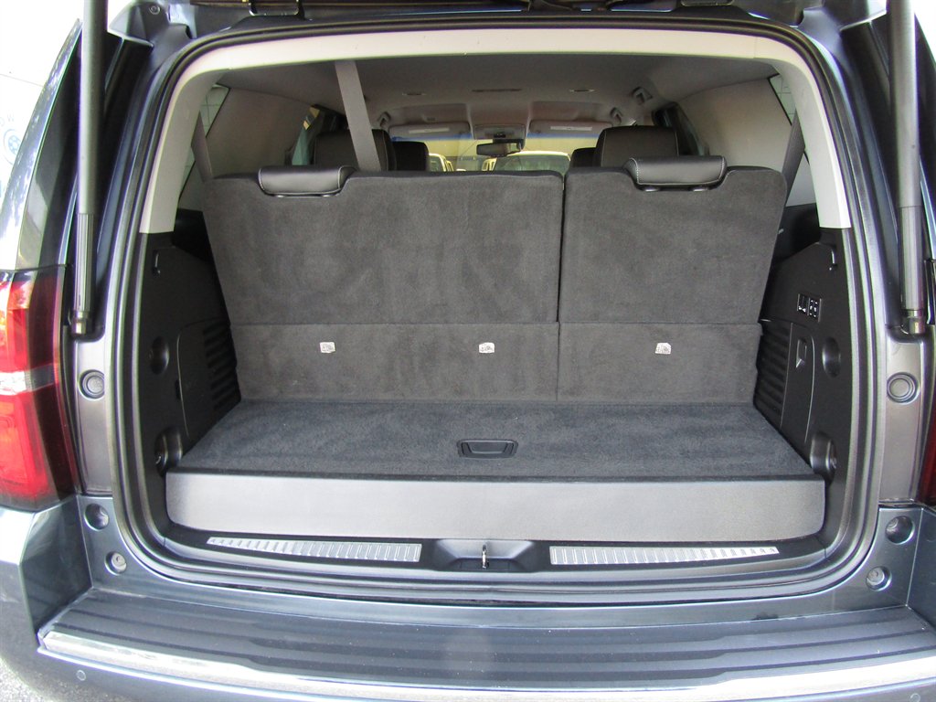 2019 Chevrolet Tahoe Premier - Photo 12