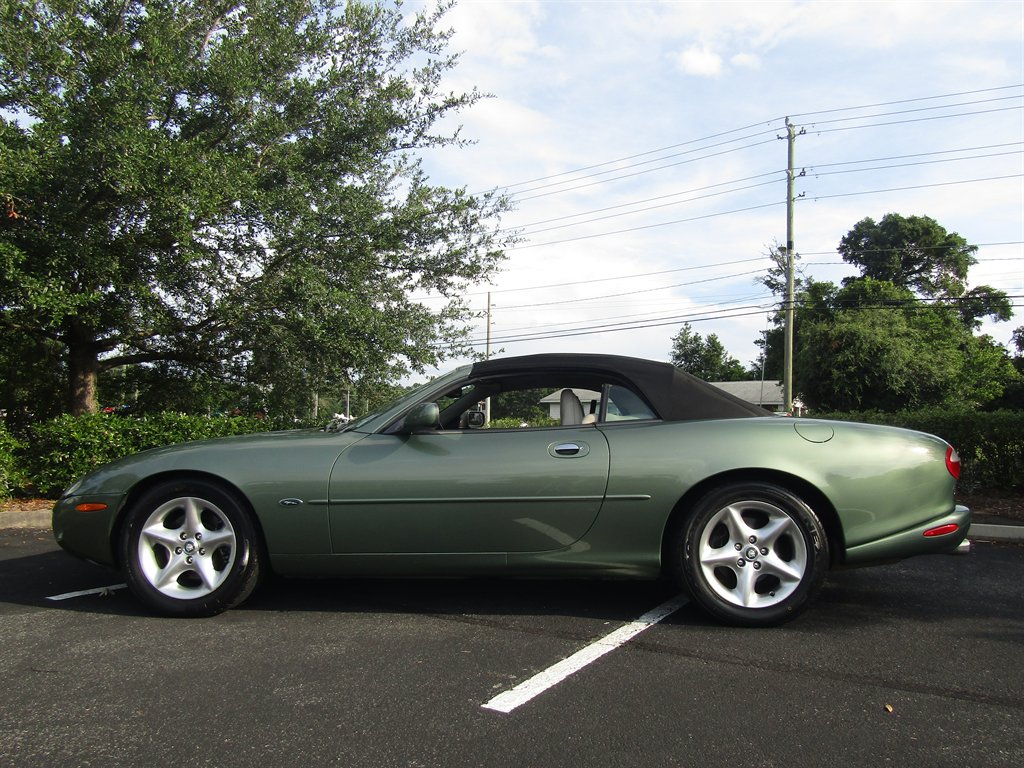 2000 Jaguar XK Series