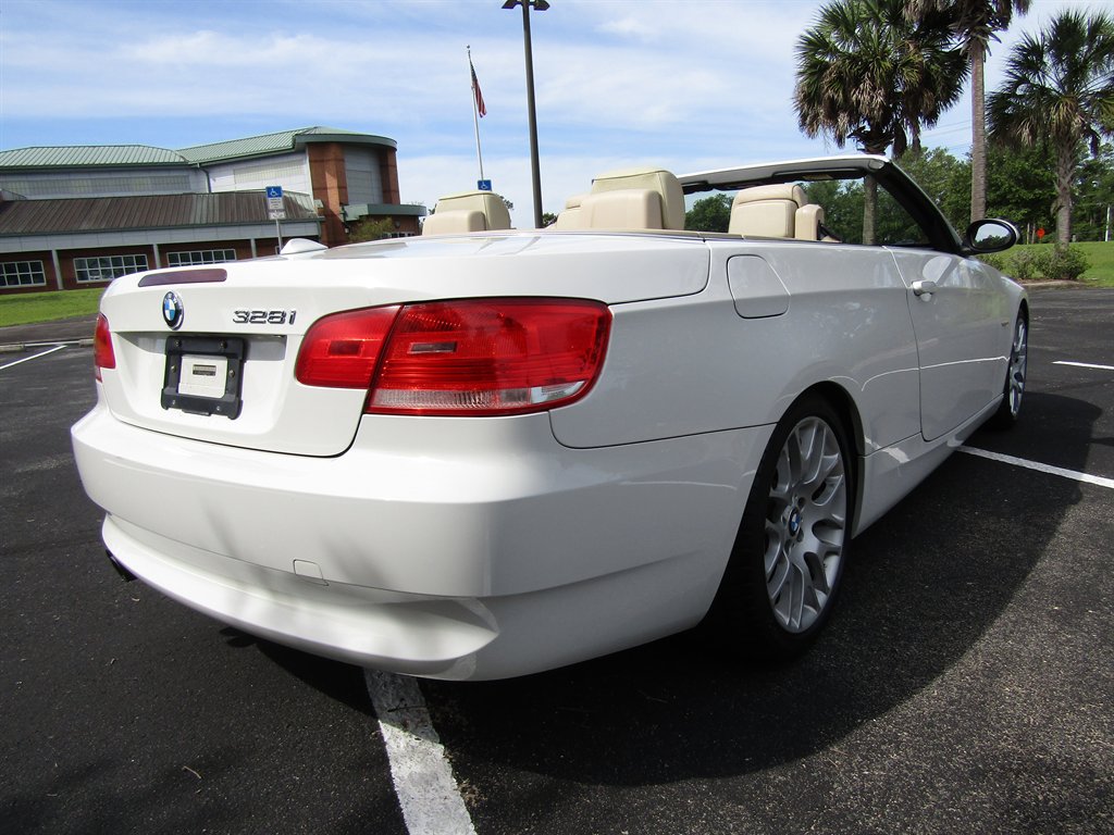 2009 BMW 3 Series 328i - Photo 6